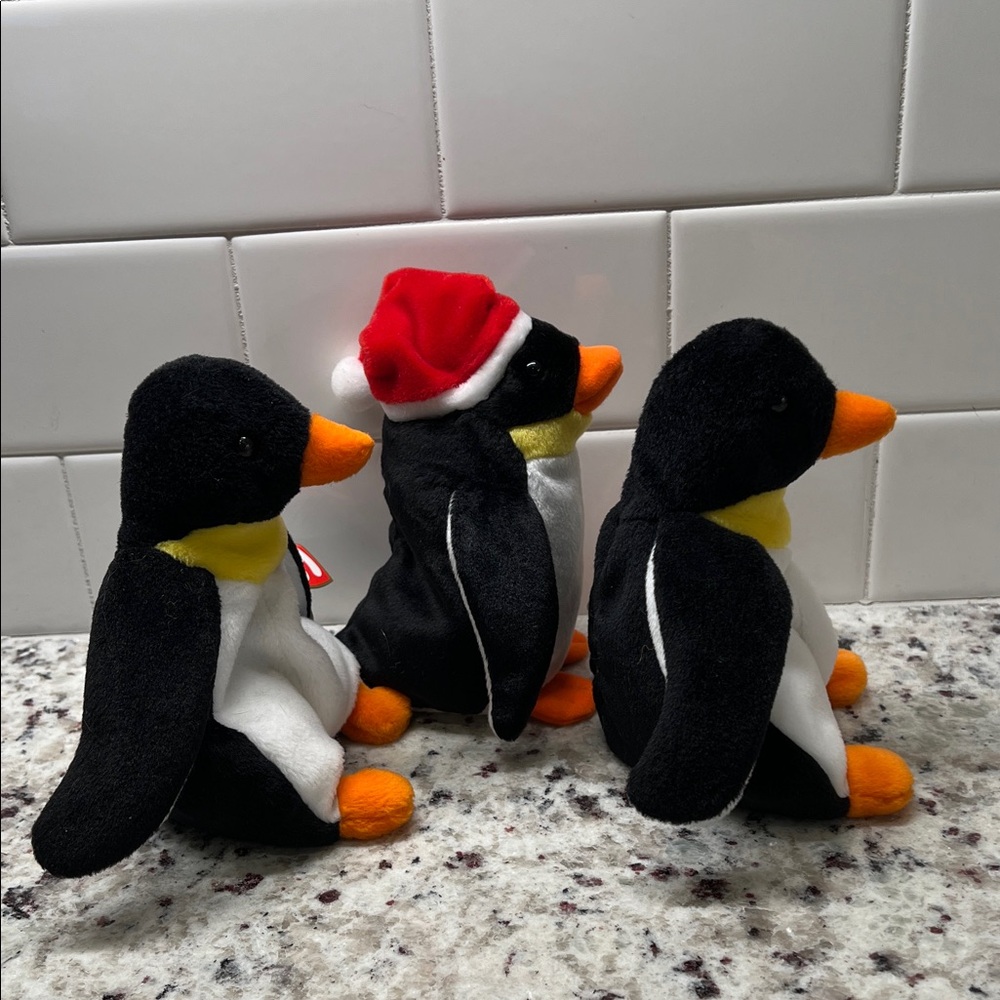 Ty Beanie Baby Penguin Plush Trio - Black, White, Orange - Picture 9 of 10